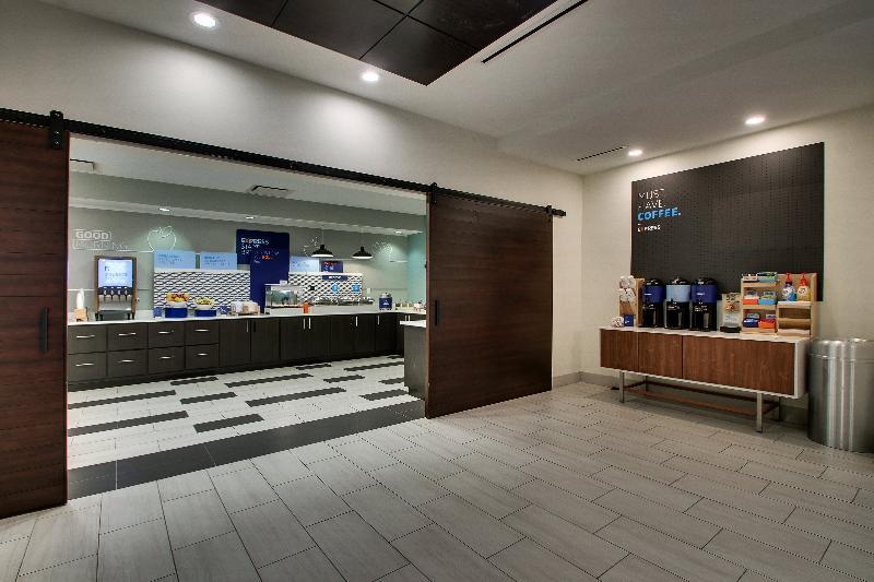 Holiday Inn Express Georgetown By Ihg Kültér fotó